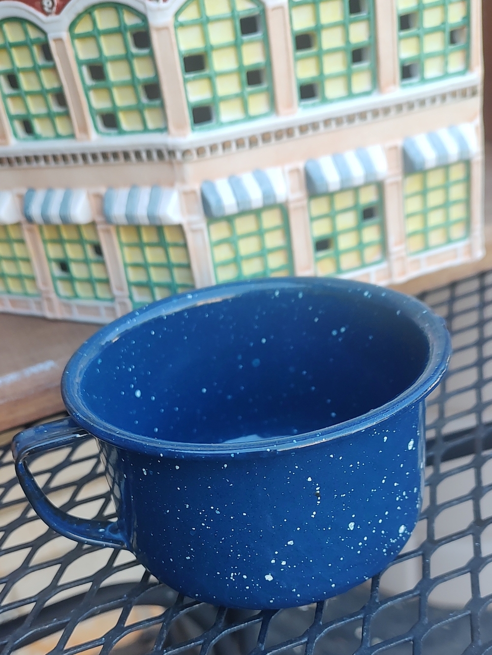 Dark Blue Speckled ☕ - Picture 4 of 8
